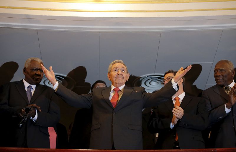 Cuban President Raul Castro arrives to attend a speech from U.S. President Barack Obama at the Gran Teatro in Havana, Cuba