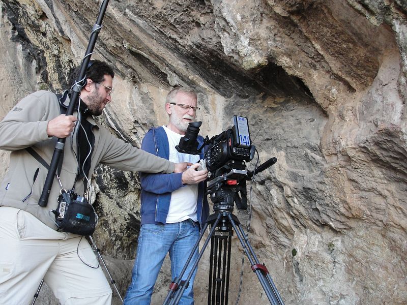 Preparativos en el abrigo de Matacabras