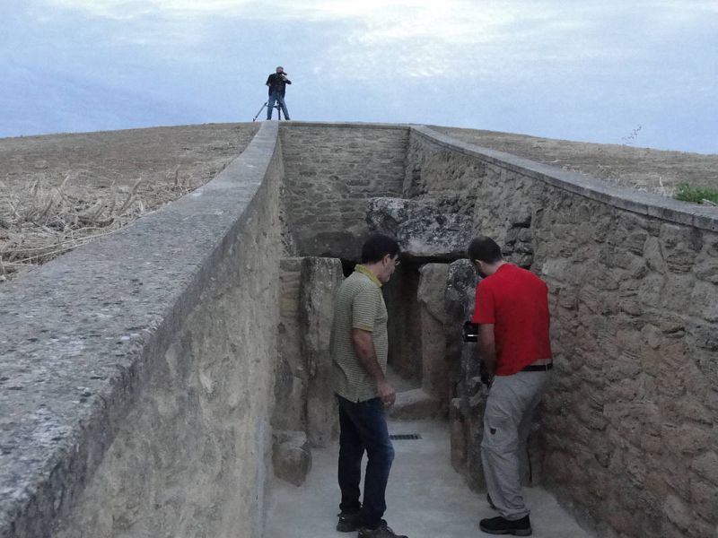 Rodaje en el dolmen de Viera
