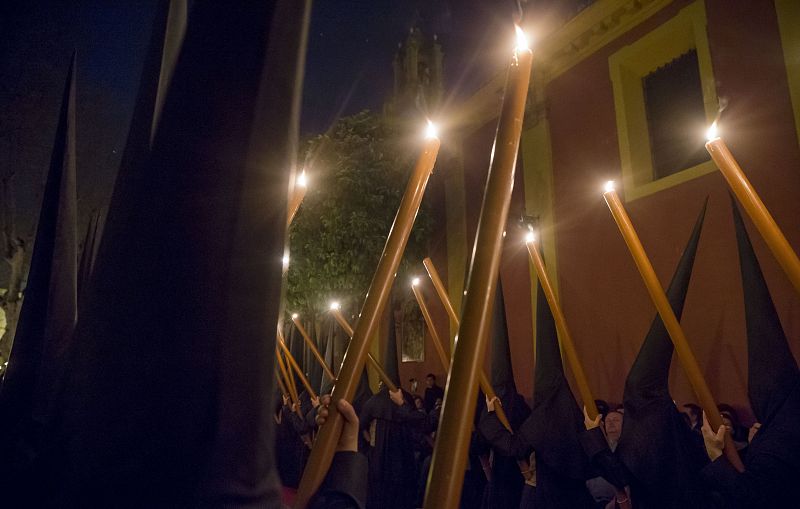 "MADRUGÁ" DE LA SEMANA SANTA DE SEVILLA