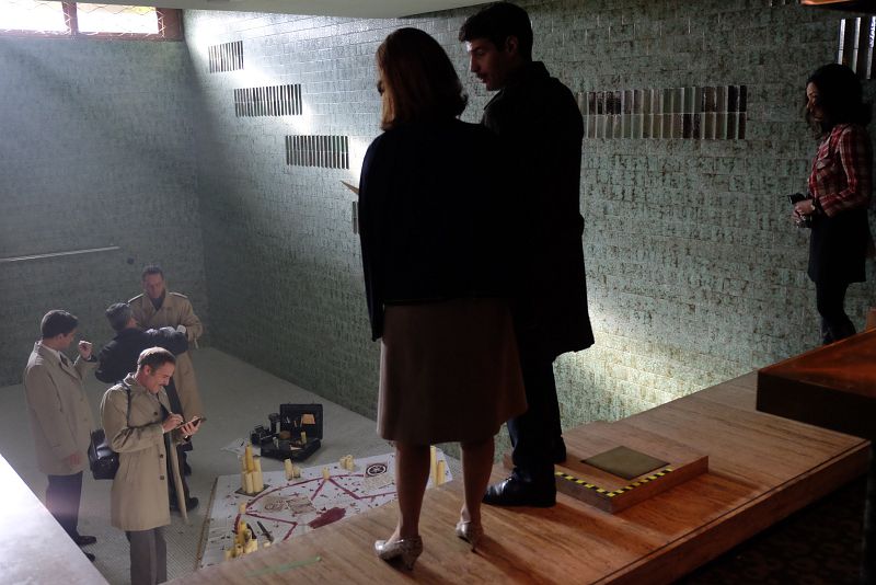 Un ritual satánico en casa de Laura Pontón