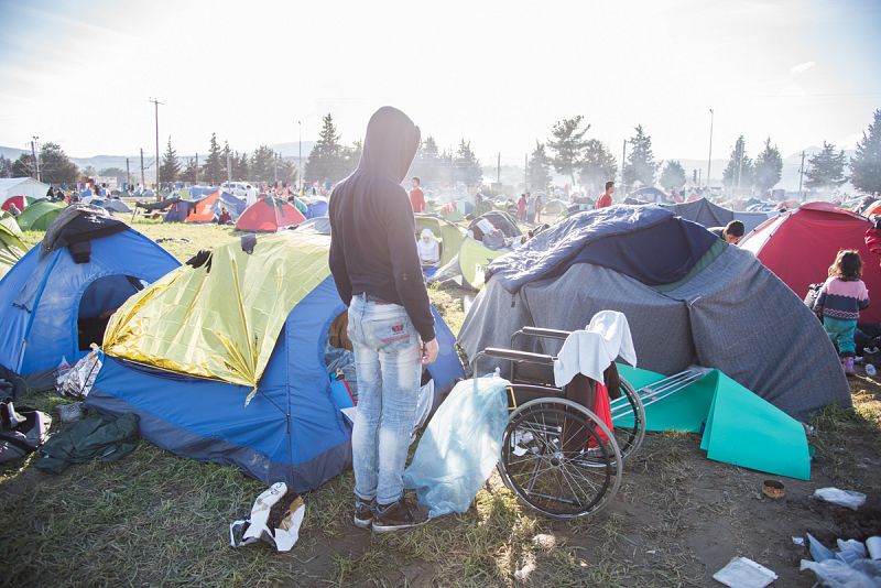 GREECE: Refugees stranded at the mercy of European leaders