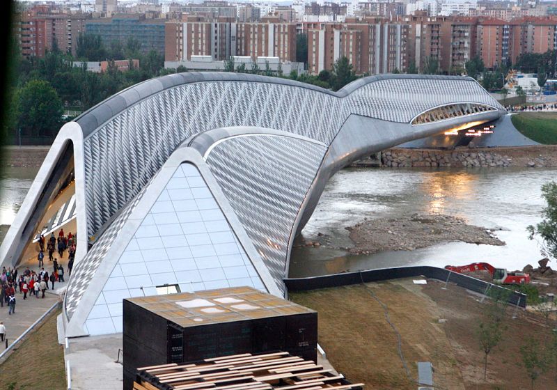 Pabellón puente de Zaha Hadid de la Expo de Zaragoza