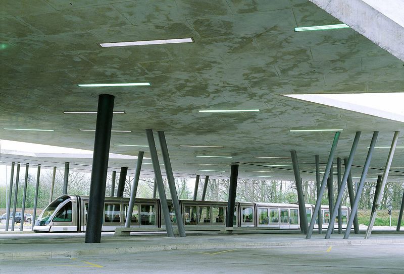 Intercambiador Hoenheim Nord Terminus en Estrasburgo