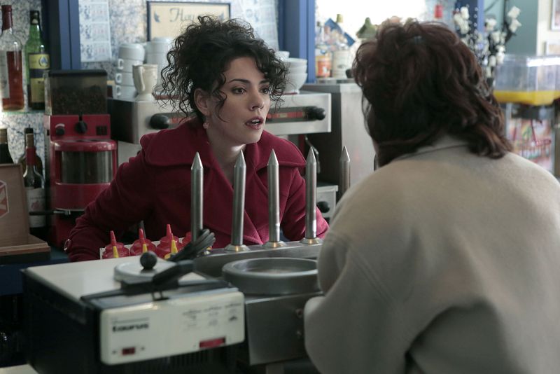 Cuéntame cómo pasó - Paquita y Clara en el bistró