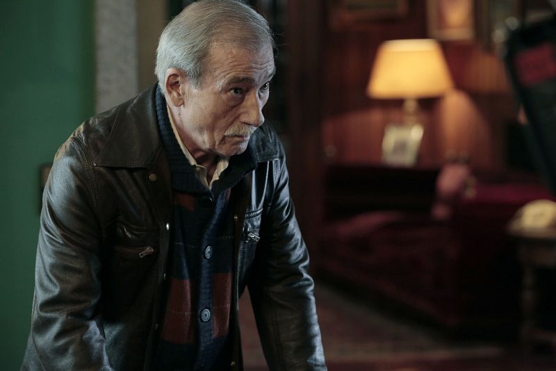 Cuéntame cómo pasó - Ramón, en la casa de José Ignacio