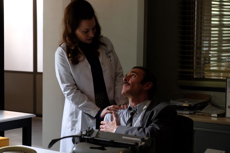 Rebeca se interesa por Jesús