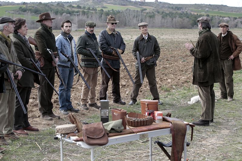 Cuéntame cómo pasó - Antonio, Carlos y Mauro, en la cacería