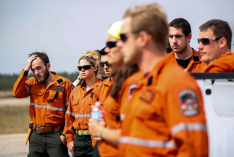 Bomberos de Ontario preparados para actuar en Fort McMurray contra el fuego