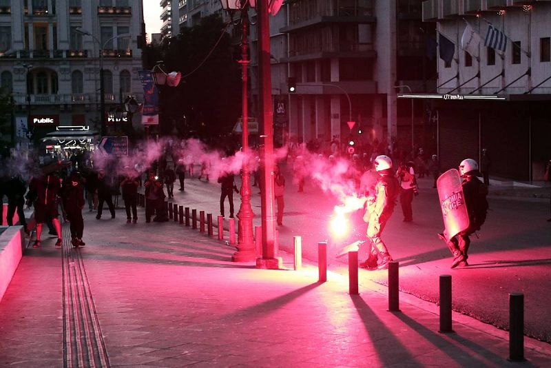  Manifestaciones en Grecia contra la reforma de las pensiones