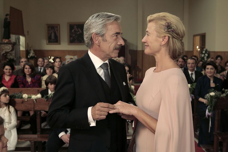 Cuéntame cómo pasó - Antonio y Merche renuevan sus votos