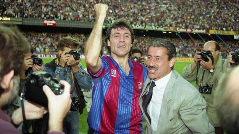 Hristo Stoichkov celebra la remontada del Tenerife ante el Real Madrid (3-2) que otorga la Liga al Barça (1992).