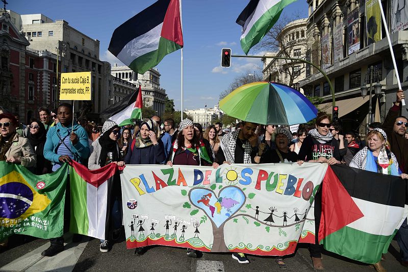 El movimiento 15M vuelve a las calles