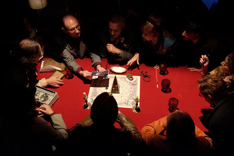 Cónclave de ufólogos