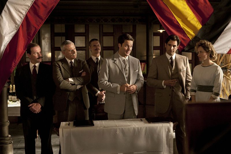 Rodolfo da su discurso ante los periodistas