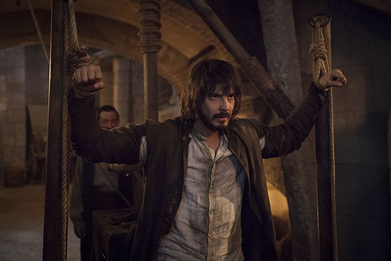 Águila Roja - Gonzalo, capturado por el Comisario