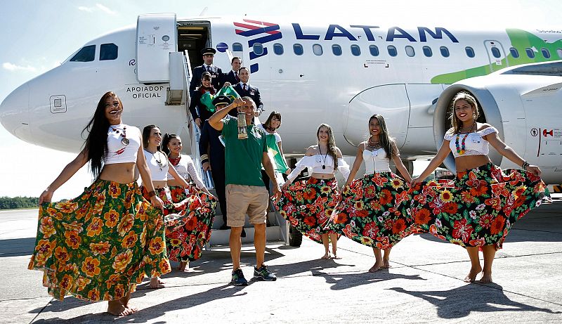 La llama olímpica aterriza en Belem