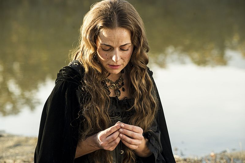 Lucrecia, con el anillo de compromiso