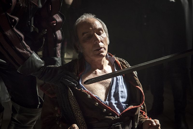 Águila Roja - Malasangre, detenido por la Inquisición