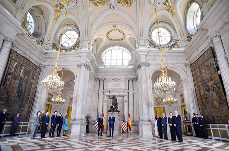 Felipe VI recibe a Obama en el Palacio Real