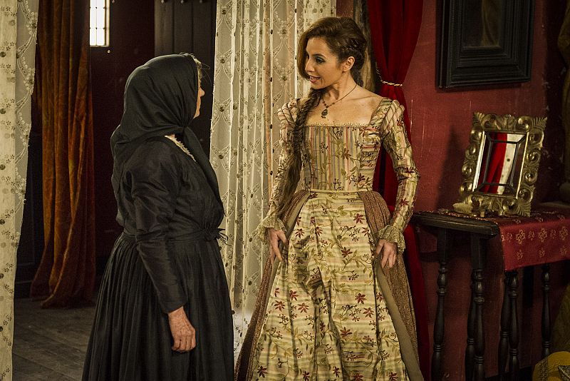 Anaís vestida para salir