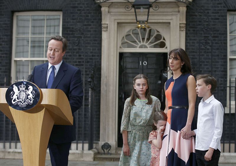 David Cameron defiende su etapa como primer ministro en su último discurso