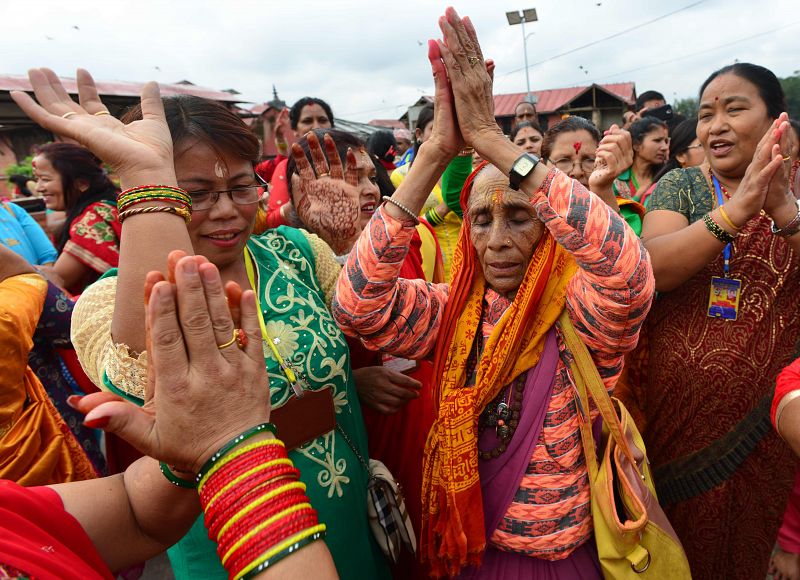 Nepal celebra la festividad de Sharavan