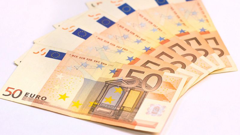 Retirados 331.000 billetes de euro falsos en el primer semestre de 2016