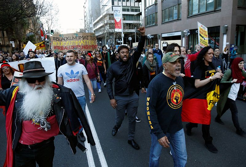 Miles de personas protestan en Australia contra la tortura