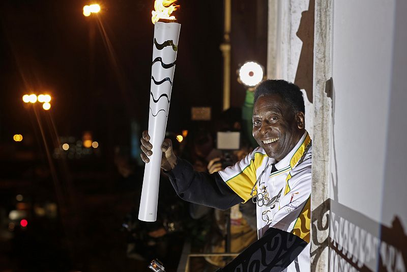 Pelé no encenderá el pebetero de Río 2016