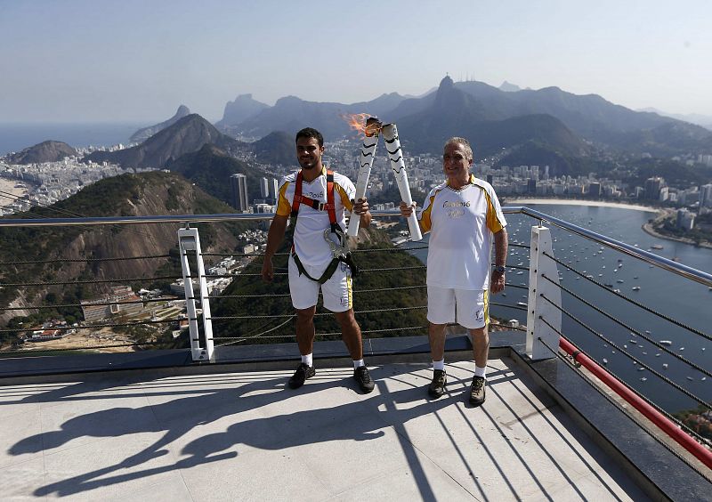 La antorcha olímpica llega al Pan de Azúcar