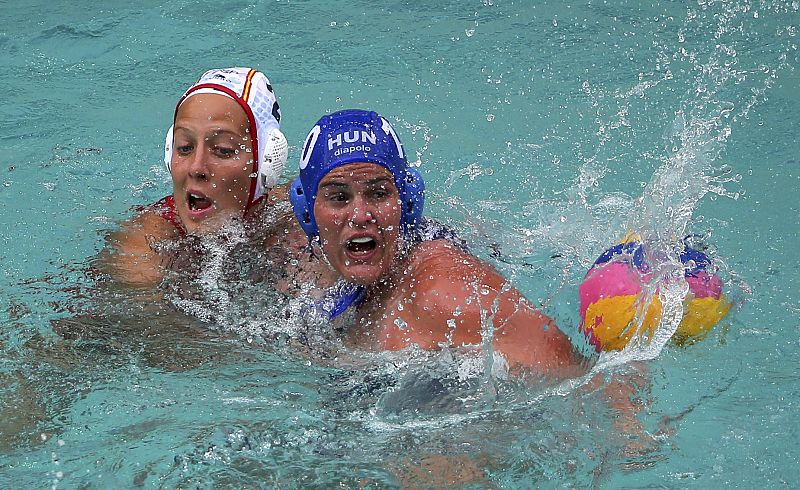 Water Polo - Women's Preliminary Round - Group B Spain v Hungary