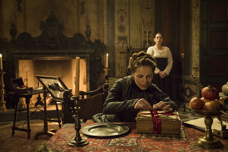 Águila Roja - Lucrecia y Soledad