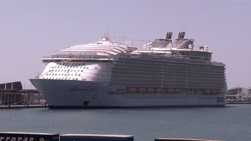 Para propulsar los cruceros se utiliza el fuel oil pesado más cotaminante