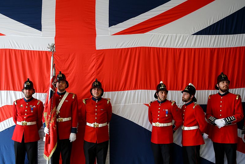 Bomberos se preparan para la visita oficial del príncipe Eduardo en Santiago de Chile