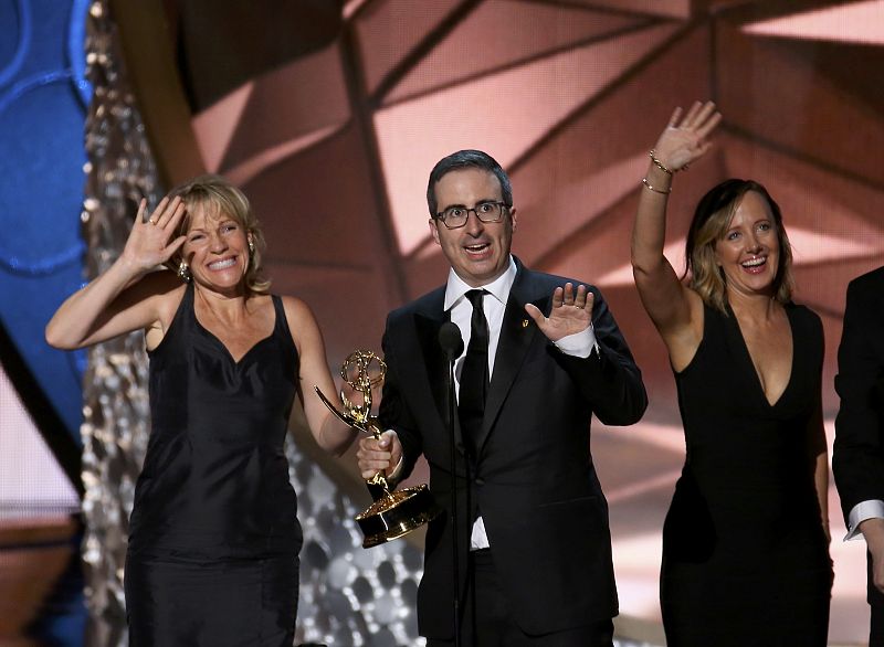 John Oliver, Mejor Programa de Variedades