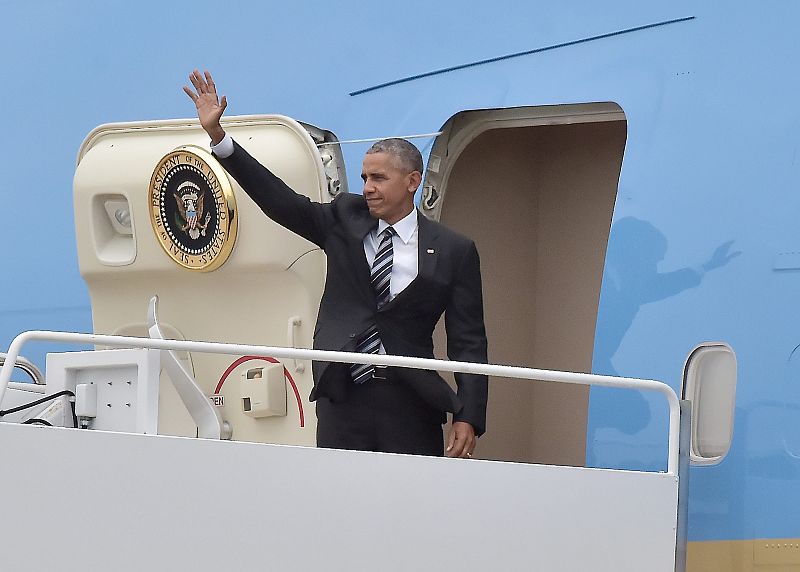 Obama en la Base de la Fuerza Aérea Andrews, Maryland (Estados Unidos) antes de partir rumbo a Jerusalén