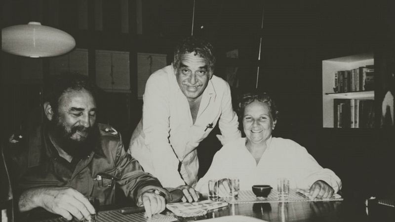   Carmen Balcells, junto a Fidel Castro y Gabriel García Márquez