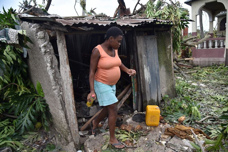 El paso del huracán Matthew, en imágenes