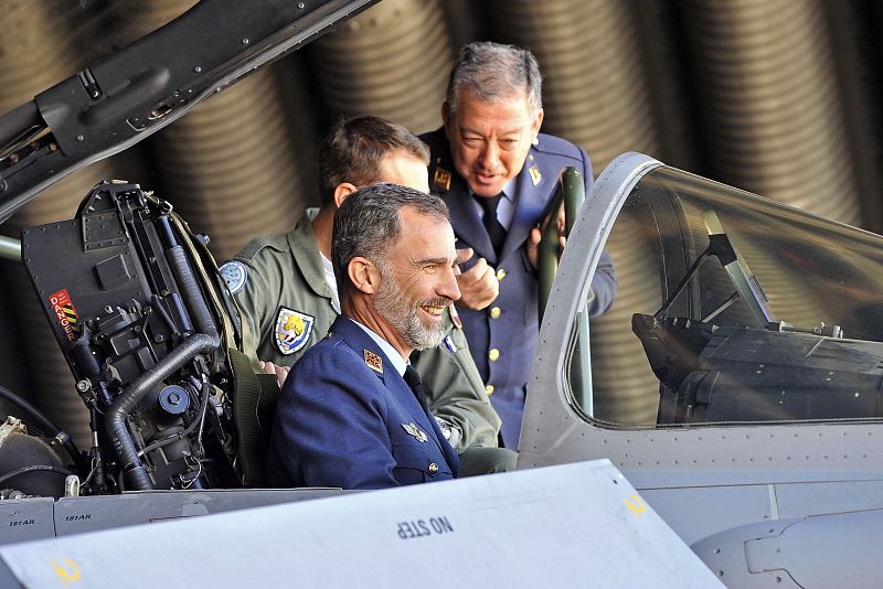 El rey Felipe visita la Base Aérea de Los Llanos en Albacete