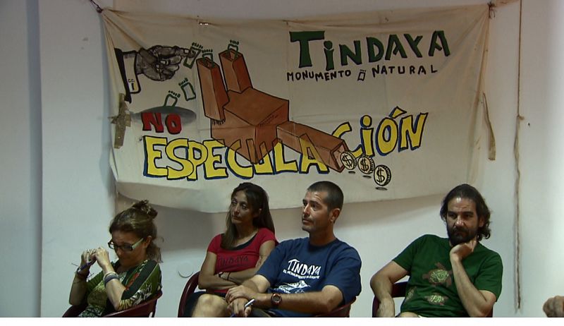 Asamblea de ecologistas en contra del proyecto de Tindaya