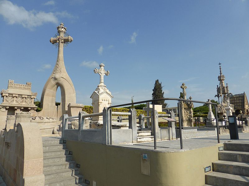 El seguro se hace cargo  del entierro de 247.000 personas cada año