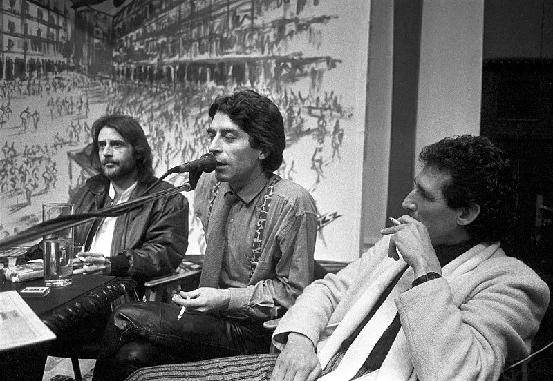 Joaquín Sabina, junto a Aute y Miguel Ríos