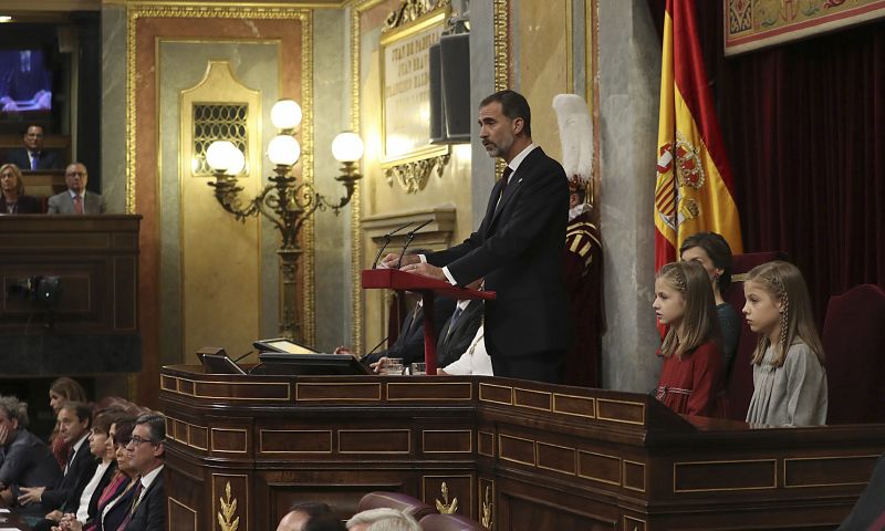 El rey Felipe VI preside la solemne sesión de apertura de las Cortes