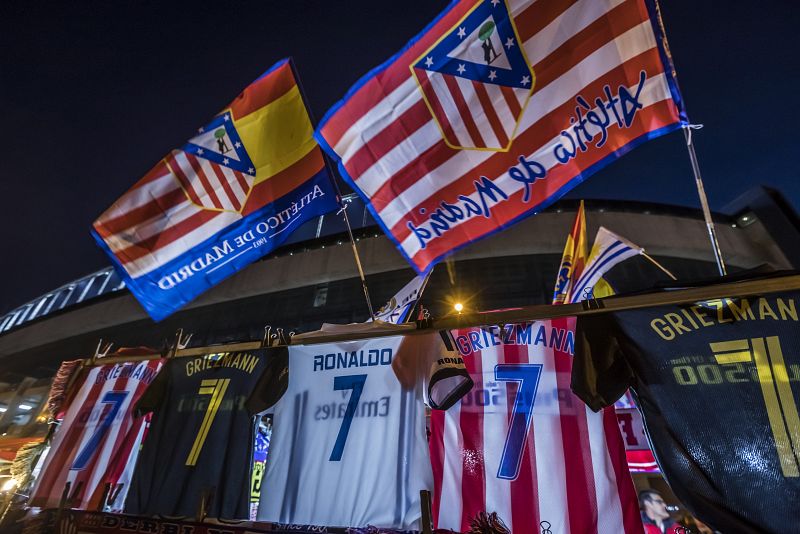 Ronaldo y Griezmann, duelo de sietes en el Calderón.