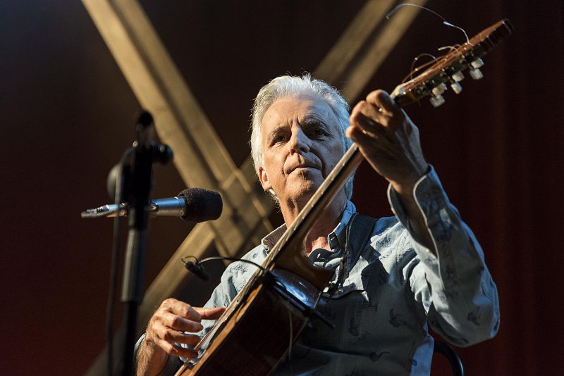 Por fin con vosotros el gran Kiko Veneno, regalándonos la versión definitiva