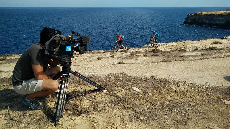 Un momento durante la grabación en la isla de Gozo
