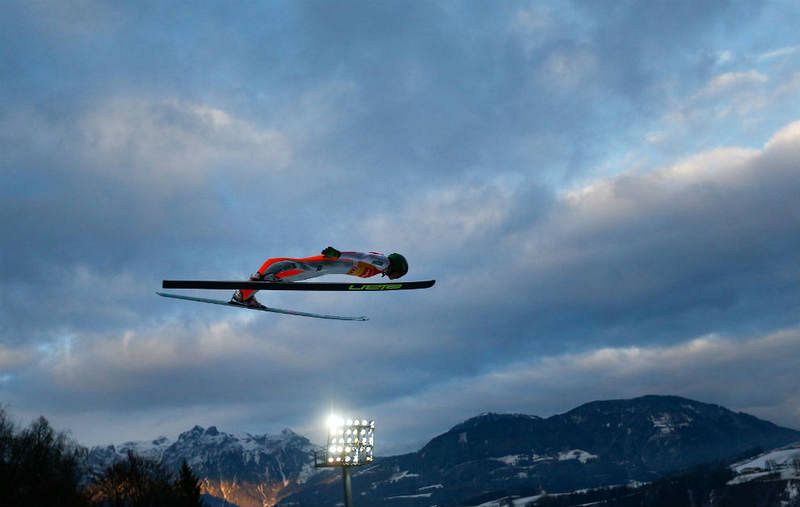 Peter Prevc se convirtió con su triunfo en el primer esloveno que gana el Cuatro Trampolines en los últimos 19 años.