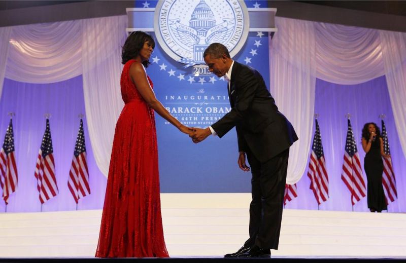 Los Obama, durante la ceremonia de su segunda investidura, en 2013