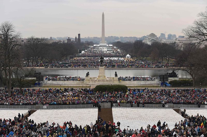El Capitolio recibe a miles de asistentes
